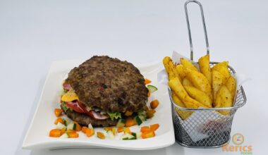 Bun-less beef burger